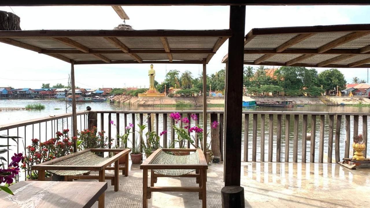 St 63 Home Stay & Tour Kampong Khleang Exterior foto
