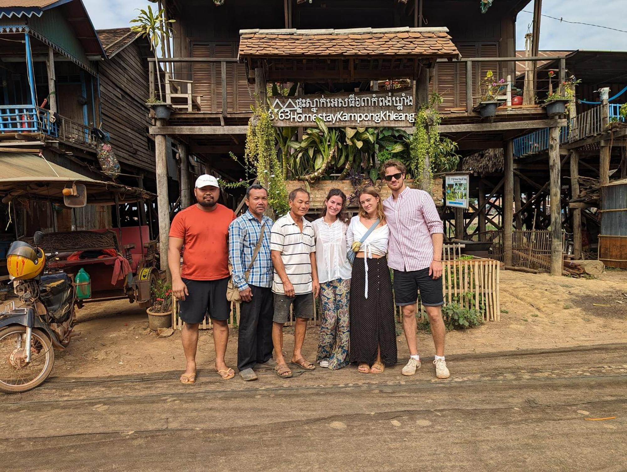 St 63 Home Stay & Tour Kampong Khleang Exterior foto